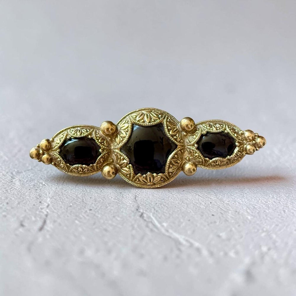 Vintage Gold Tone Floral & Onyx 3.5" Victorian Style Brooch